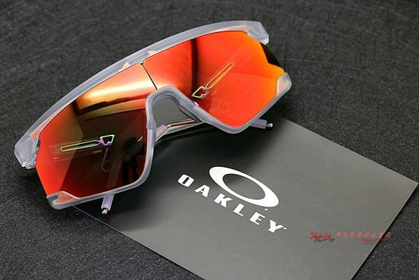 Oakley Bxtr Metal 運動太陽眼鏡 近視解決方案 高雄得恩堂左營店 專業銷售店