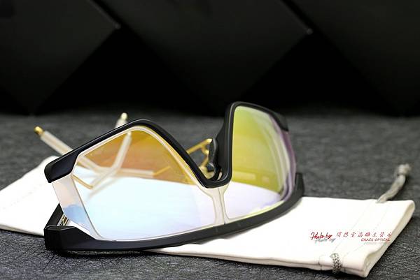 Oakley Bxtr Metal 運動太陽眼鏡 近視解決方案 高雄得恩堂左營店 專業銷售店