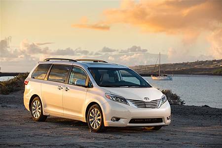 2016-Toyota-Sienna-Minivan-photo-01-800.jpg 2016-Toyota-Sienna-Minivan-photo-01-800.jpg
