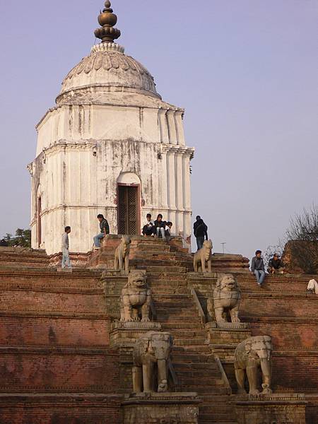 巴克塔布-杜兒巴廣場23(法希戴葛寺廟).jpg