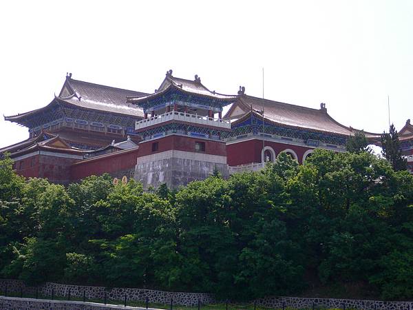 牡丹江鏡泊湖畔試寺廟-黑龍江省.寧安縣西南(大東北097).jpg