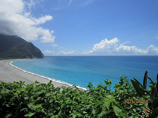 蘇花公路沿岸藍天白雲