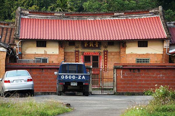 桃園景點推薦-「龍潭第一街」汶水老街(大尾鱸鰻.偷心大聖PS男拍攝場景)