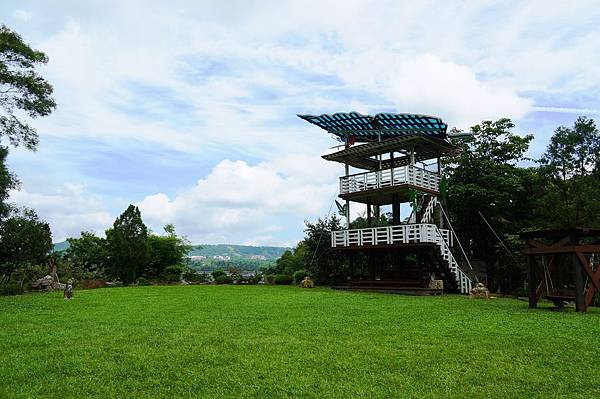 南投住宿推薦-入住埔里桃米生態村的樟木香民宿＂埔里佳園民宿＂