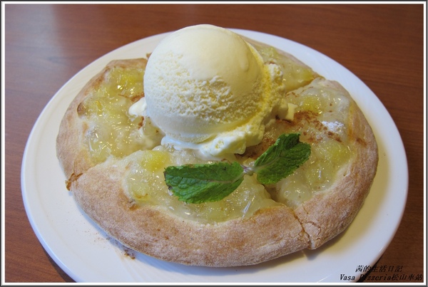 Vasa Pizzeria 瓦薩比薩(松車店):血拚+美食VASA Pizzeria 瓦薩比薩 (松車店)