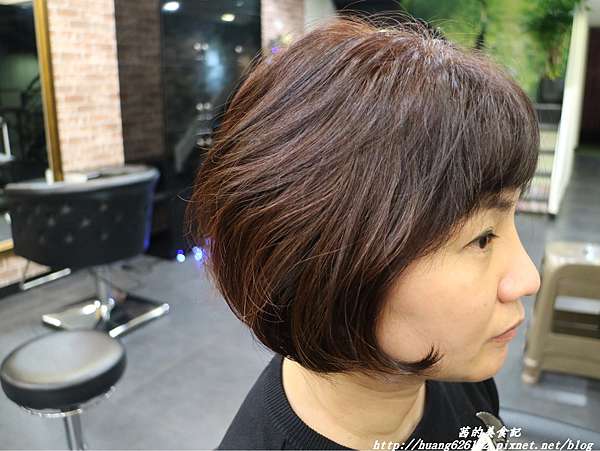 三蘆美髮推薦 剪染護一次搞定 At34國際髮型 學生享有優惠價 設計師