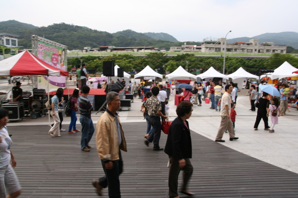 內湖美麗華廣場