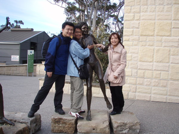 ME&大姐&姊夫~藍山公園外的裸女