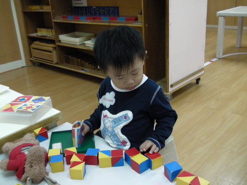 ap_F23_2011110709.jpg