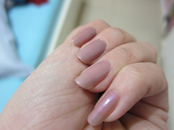 ESSIE 721 兩層.JPG