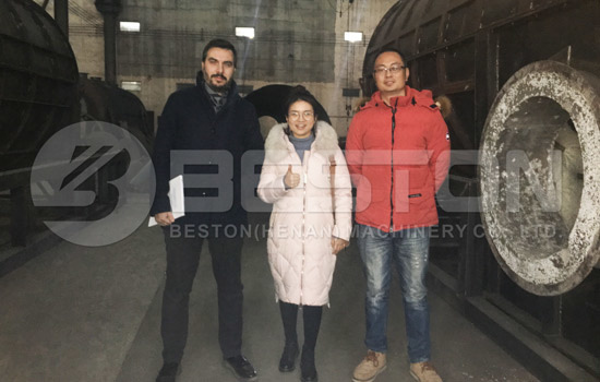 Turkey Customers Visited Beston Pyrolysis Machine.jpg