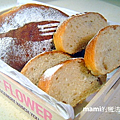 迷迭香核桃麵包7.png