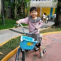 騎腳踏車 (2).jpg