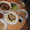 肉骨茶湯配家庭炒飯全餐.jpg