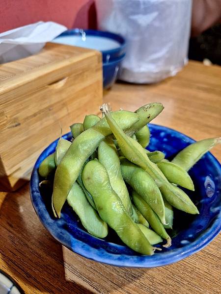 2023.10.04　坐著坐居酒屋｜預約才吃的到。坐榻榻米享