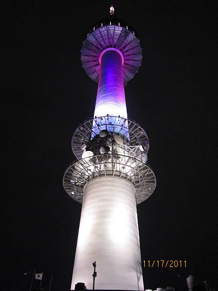 2011.11.17 korea seoul tower-4.JPG