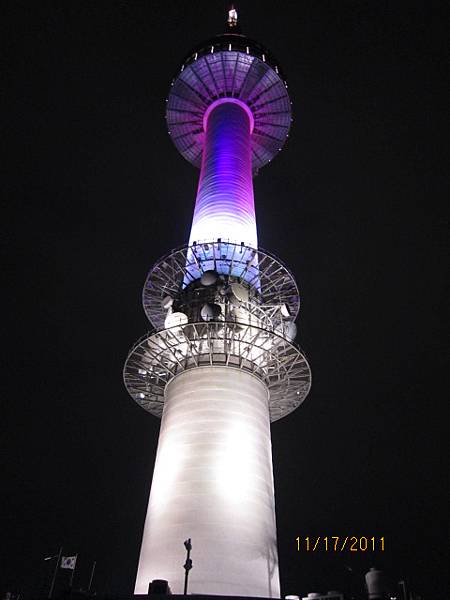 2011.11.17 korea seoul tower-5.JPG