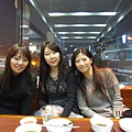 2011.11.18 Korea dinner at 東大門 Jung & Bora & Me.JPG