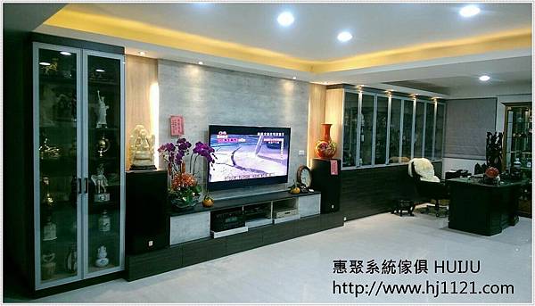 9ab95a3407ca3e02662d8be96955ce36bddfc25.jpg