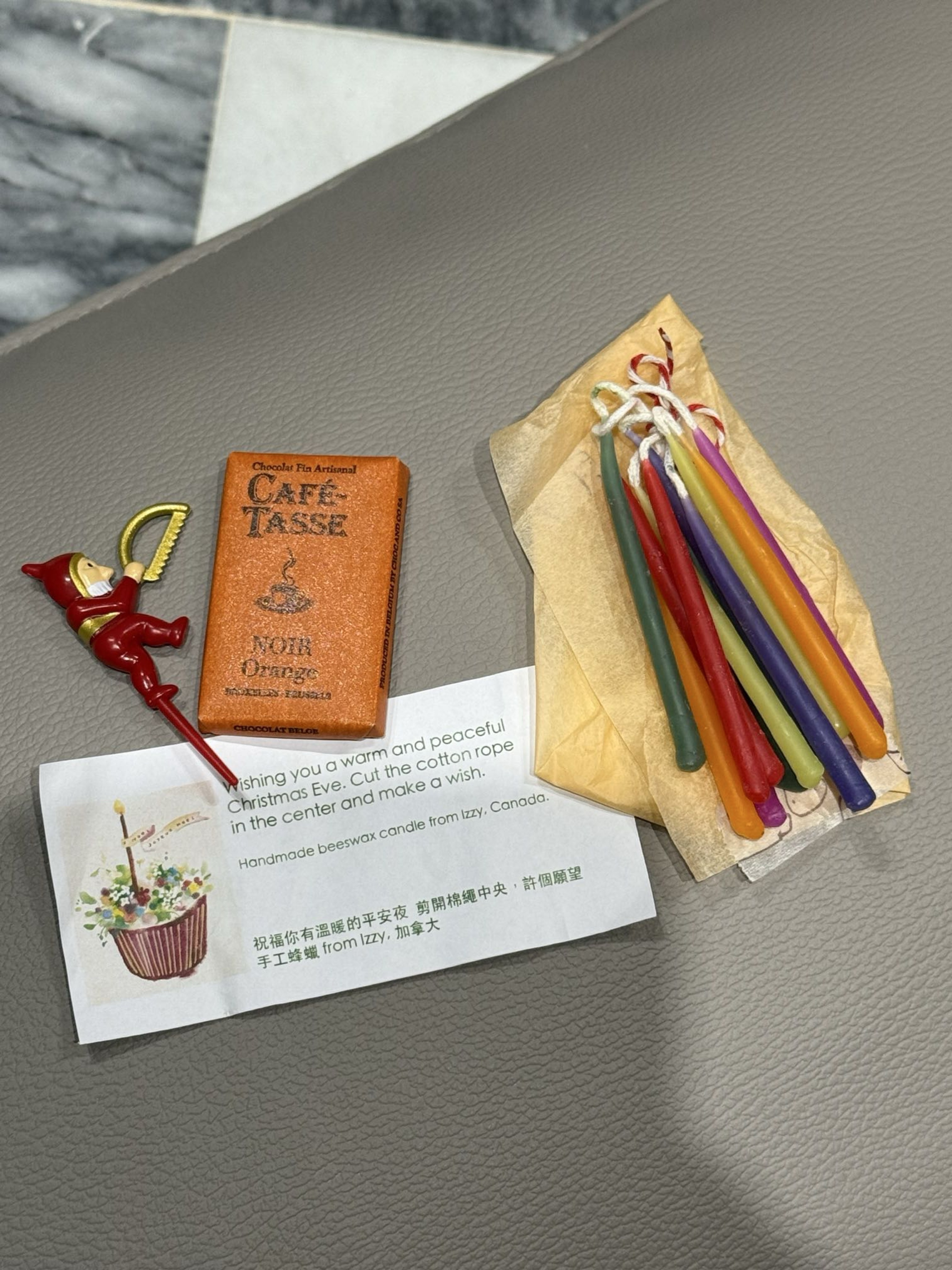Fion 2025年曆和耶誕倒數月曆