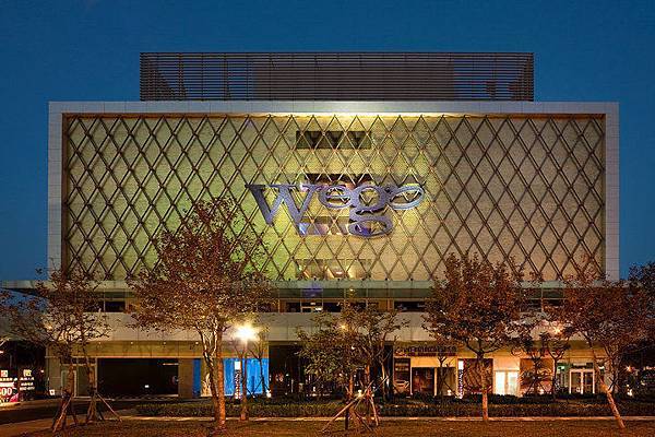 45267_145113365529511_2950064_n