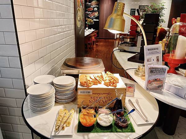 食記。台北士林。萬麗酒店 Renaissance Taipe