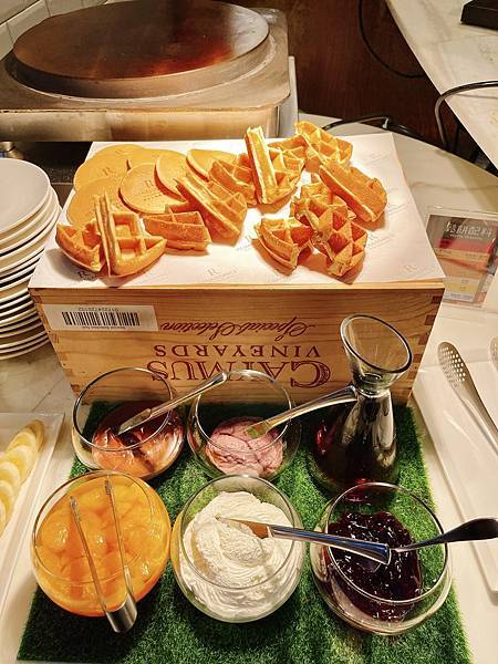 食記。台北士林。萬麗酒店 Renaissance Taipe