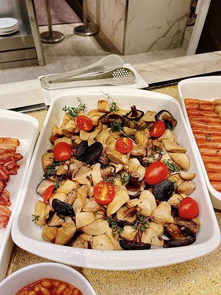 食記。台北士林。萬麗酒店 Renaissance Taipe