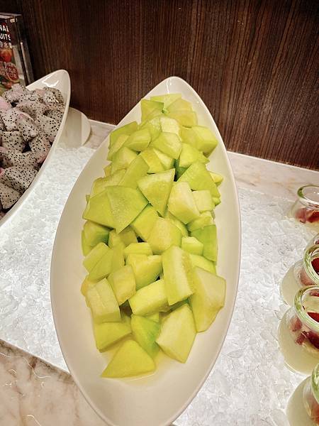 食記。台北士林。萬麗酒店 Renaissance Taipe