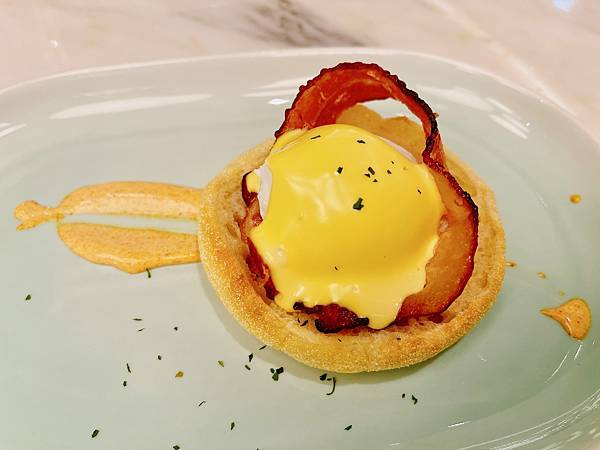 食記。台北士林。萬麗酒店 Renaissance Taipe