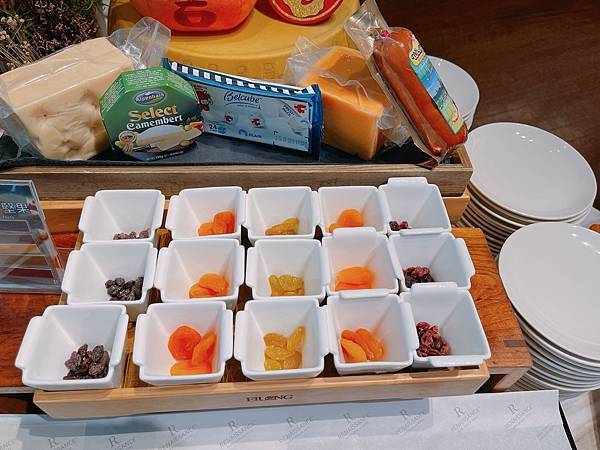 食記。台北士林。萬麗酒店 Renaissance Taipe