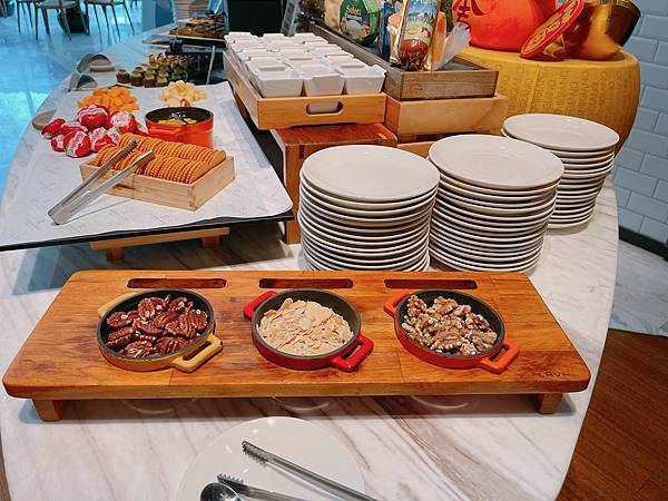 食記。台北士林。萬麗酒店 Renaissance Taipe