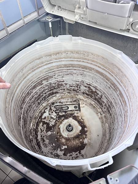 開箱文。居家清潔-洗衣機清潔服務~ 開箱文。居家清潔-洗衣機清潔服務~