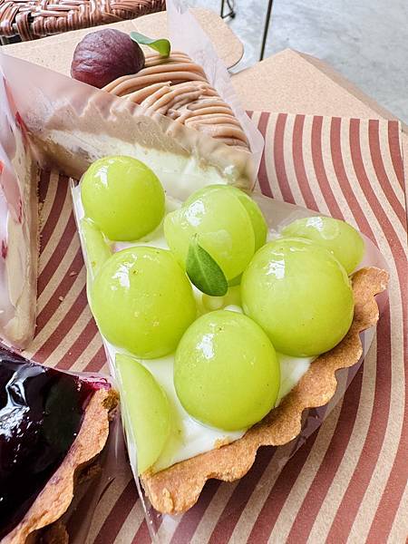 食記。水果塔專門店.100種味道～