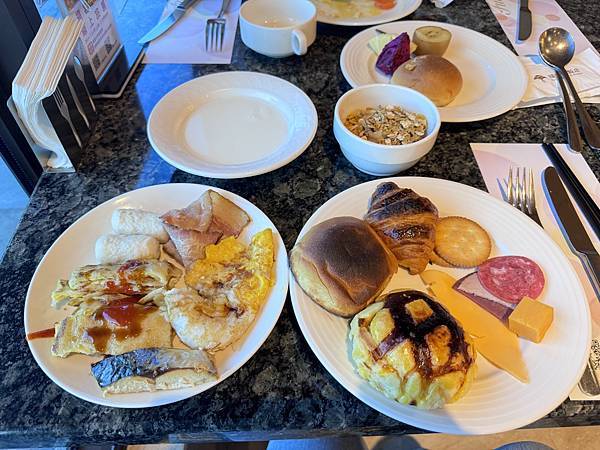 食記。新北淡水。漁人碼頭福容大飯店早餐篇