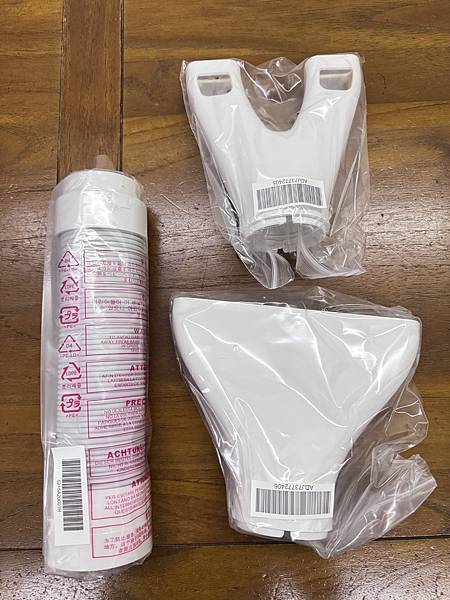 開箱文。LG 16L除濕機 開箱文。LG 16L除濕機