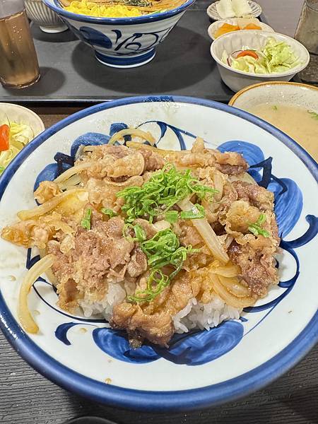 食記。高雄鹽埕區。鐘奄 食記。高雄鹽埕區。鐘奄