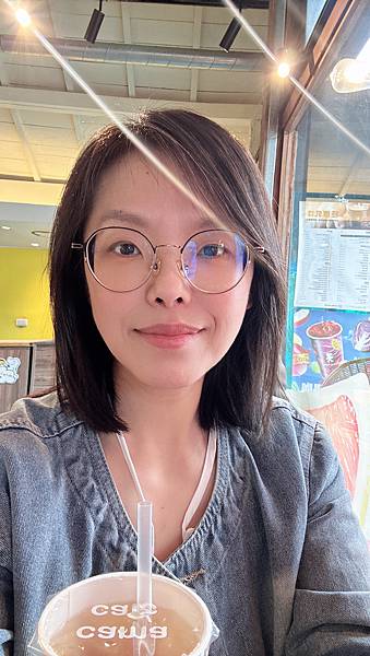 開箱。大學眼科(台大店) Smile pro2.0 近視老花 開箱。大學眼科(台大店) Smile pro2.0 近視老花