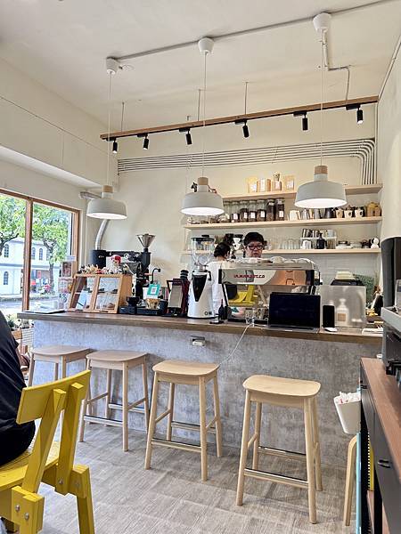 食記。新北淡水。Eachday Coffee Roaster