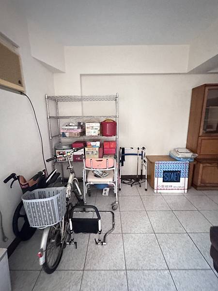 嗜好。多年居家環境斷捨離大出清....