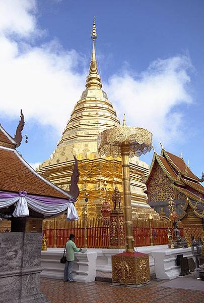 phra-that-doi-suthep-temple_07.jpg