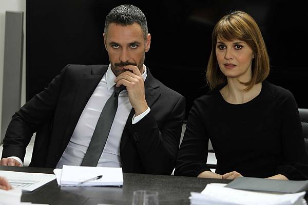 Scusate se esisto1031 Scusate se esisto1031