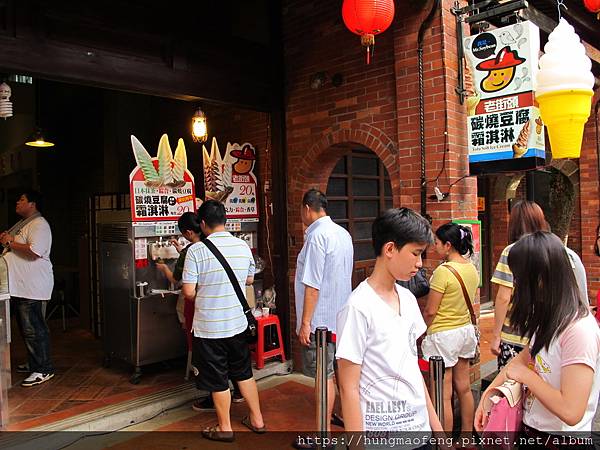 新北市 --- 深坑老街吃豆腐