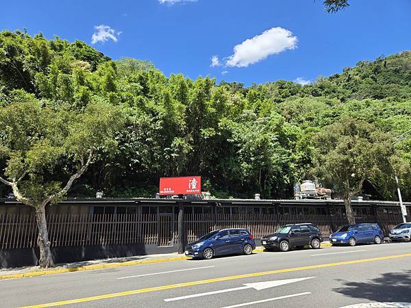 食記¤台北士林｜潼鐵板燒 一人一隻龍蝦!干貝鮑魚通通有，海陸