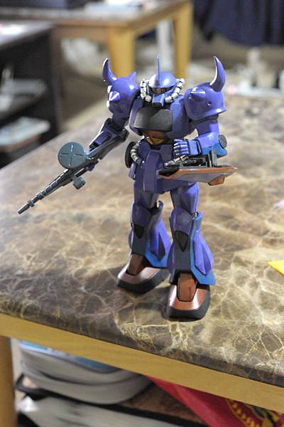 MS07B Gouf OYW- With sub machine gun