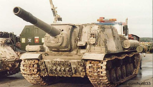 1943 - Soviet ISU-152 Heavy Assault Gun