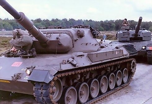 Leopard 1 NL