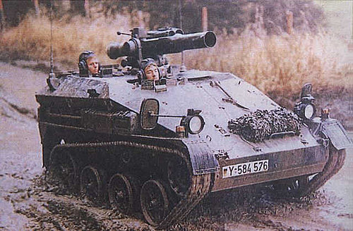 英RO2000步兵戰車