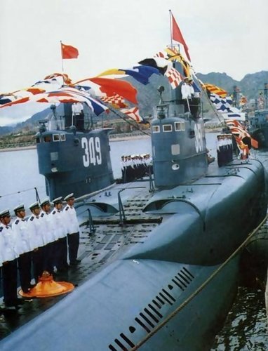 中海軍33G武漢A級飛航導彈潛艦