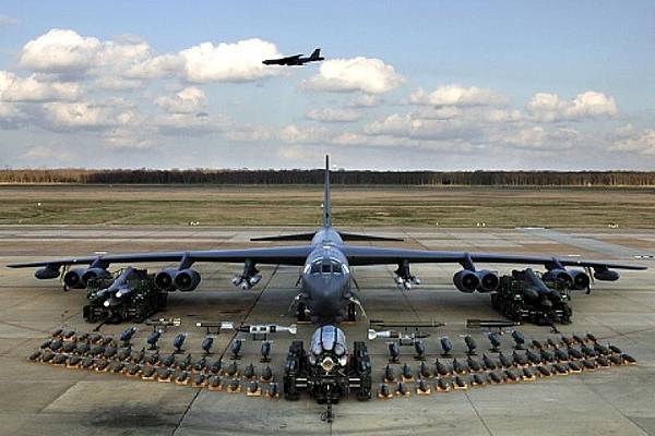 B-52轟炸機 B-52轟炸機